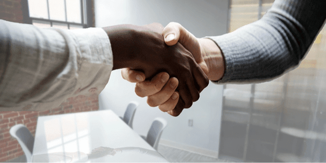 Conseils et bons r&eacute;flexes : Comment r&eacute;ussir sa 1&egrave;re embauche ? 