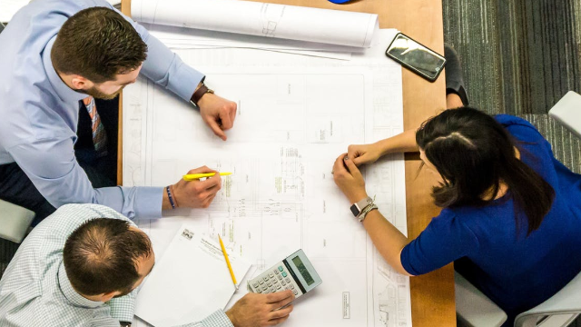 Alumni Entrepreneurs ? Rendez-vous hebdo, conseils et aide entre centraliens